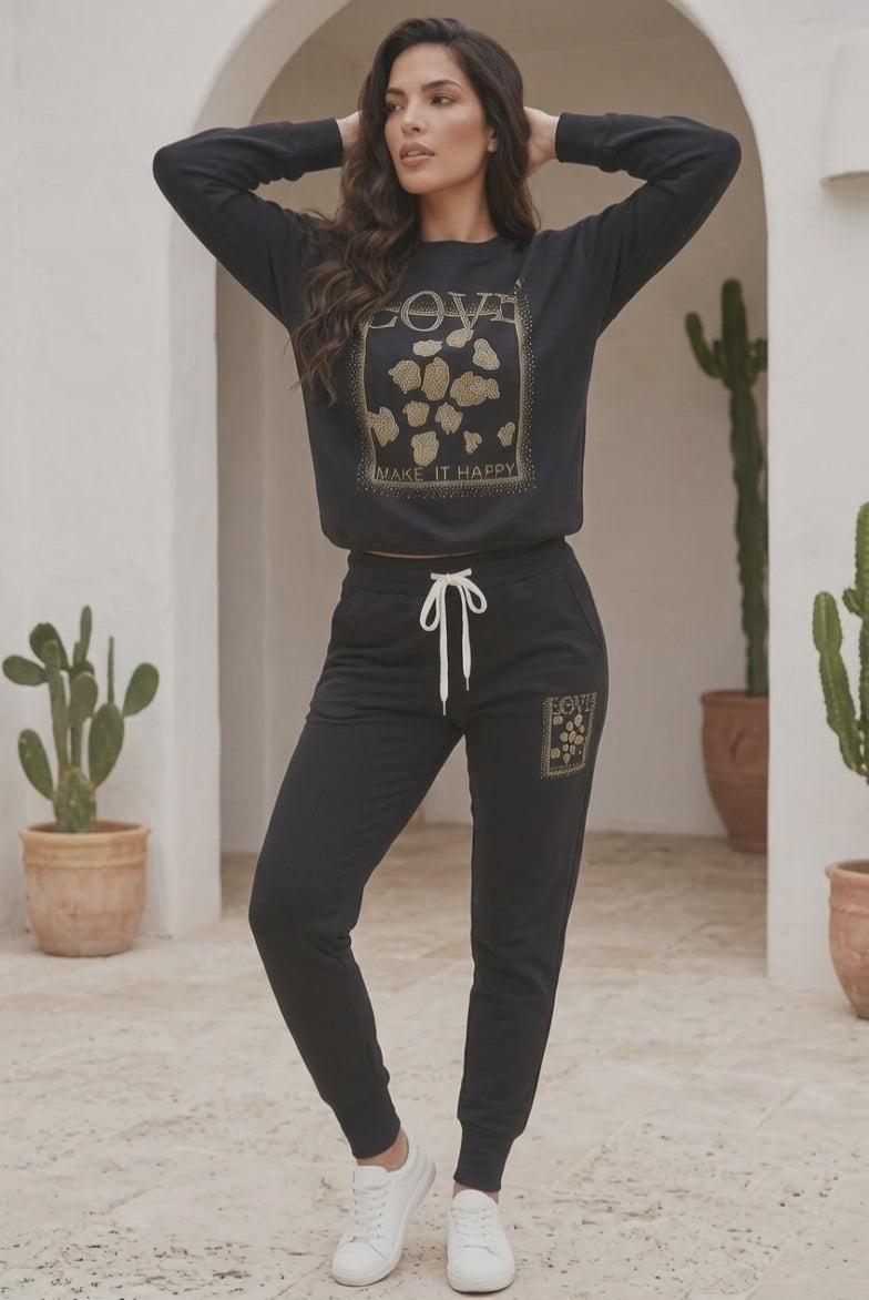 Italienisches Jogger-Set: stilvoll und bequem. Feminine, komfortable Loungewear für jede  Frau.
